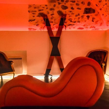 Nouveau - Luxure - Secret Suite - Jacuzzi Melun Luaran gambar