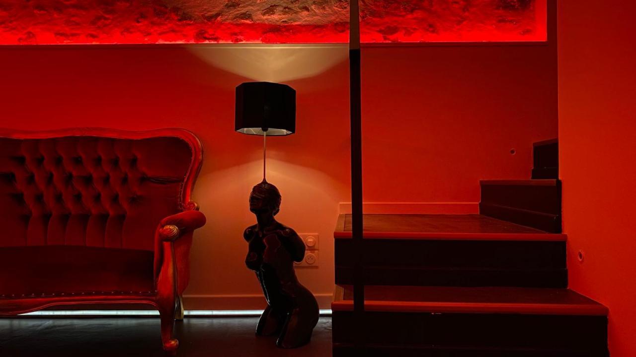 Nouveau - Luxure - Secret Suite - Jacuzzi Melun Luaran gambar